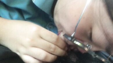 車の中で女子高生のフェラ