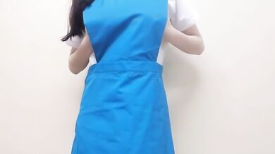 学生服を着たマレーシア人エスコートの誘惑