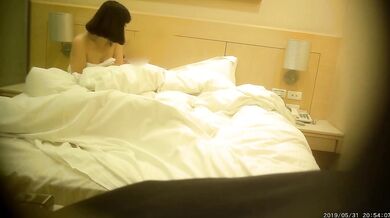 公務員の美少女がホテルの部屋から流出 2