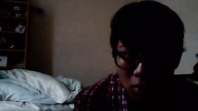 Ngoại tình với em gái bạn gái ngay tại nhà cô ấy