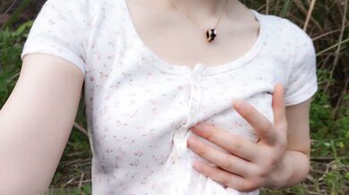 Thủ dâm ngoài trời