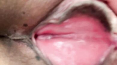 臭そうなオマンコをくっぱぁ！