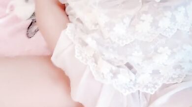 2年生女子が連休中に自宅でこっそり5枚撮影