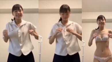 日本の十代の少女のストリップ4