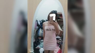 薄乳ショートヘアの少女ティンティンがオナニーする1