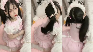 ポニーテールタトゥーメイド誘惑