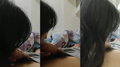 妹が彼氏のチンポを舐める