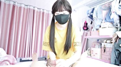 女外賣員用肉體償還