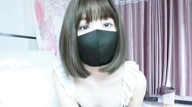 ホワイトタイガーを飼っています。鳴き声がとても楽しいです