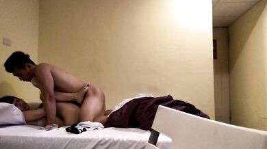 女子学生、彼氏にホテルに連れて行かれる