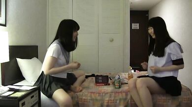 兩日本高中妹野球拳大戰 勝負和北市選舉一樣激烈