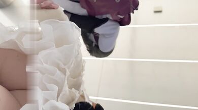 Top-notch no-underwear cute schoolgirl visits anime convention without underwear, exposing pink abalone