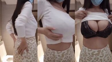 妹が巨乳で自撮りして遊ぶ