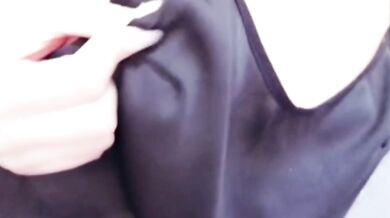 騷貨自拍濕內褲