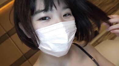 日本學生妹偷偷酒店賺外快