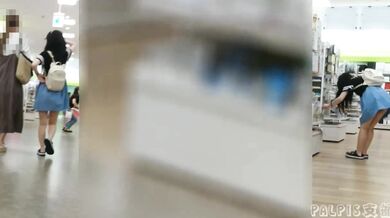 女の子と逆さ撮り