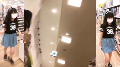 女の子と逆さ撮り