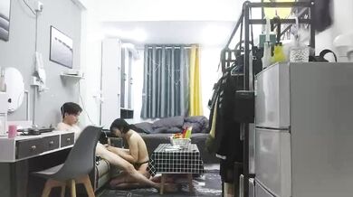 台湾大学の黒絹少女のセックスビデオが流出