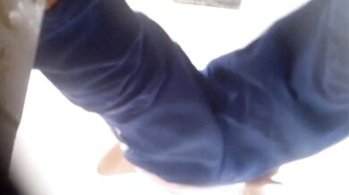 畑は家族で作り、家族の様子を密かに撮影。