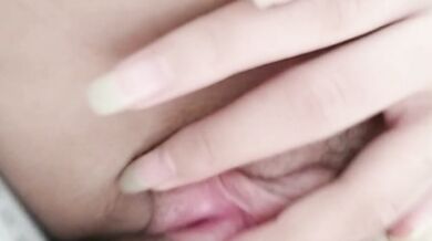 Girls' book shows naked pussy