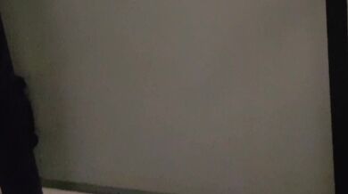 對面大樓女鄰居裸體關窗不小心露下體給全世界看