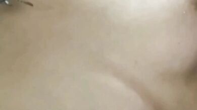 Short-haired, Bunny-toothed High School Girl Visits a Classmate's House 2