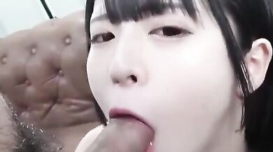 Big-Breasted Bunny-Toothed Girl Gives a Blowjob