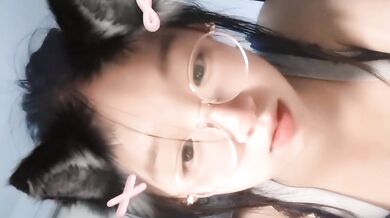 眼鏡騷妹全裸練習騎馬