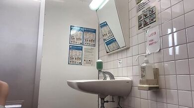 High School Track Team Members Caught Having Sex in Bathroom