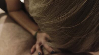 自拍外流 韓泰混血妞女僕吊帶絲襪無套玩弄 順便品嘗美腳