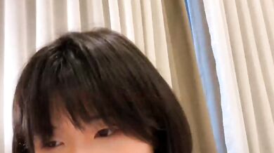 美女姜妤がホテルで撮影中にオーラルセックス