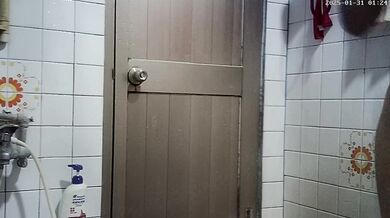 二番目の従姉の入浴を盗撮