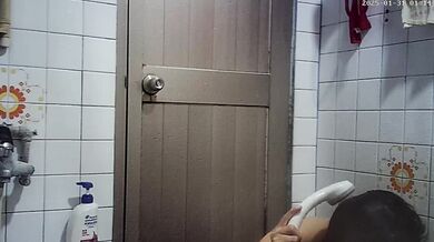 二番目の従姉の入浴を盗撮