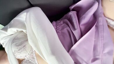 口内爆射正座イラマで口から溢れ出る大量精子... 〜車内で大量潮スプラッシュ