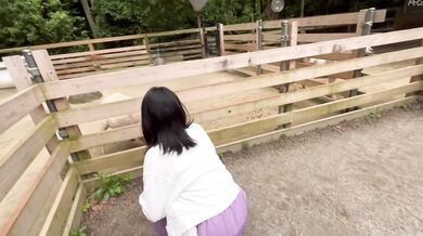 口内爆射正座イラマで口から溢れ出る大量精子... 〜車内で大量潮スプラッシュ