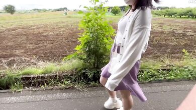 口内爆射正座イラマで口から溢れ出る大量精子... 〜車内で大量潮スプラッシュ