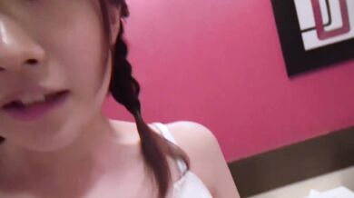 18歳になったばかりの彼女、全てが初體験。抵抗を許さず大量中出し