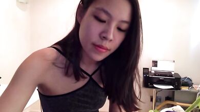 Singapore beauty masturbates CLAUDIA 7