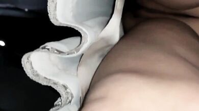 ソルプレッサ、バホ・ラ・ファルダ