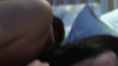 ガールフレンドの叫び声をこっそり録音する