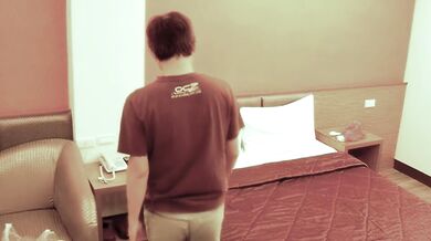 AI repairs the video of Zheng Yuyu secretly recording her hotel sex session with a male customer