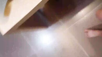 韓国の大物、ネットで知り合った美女と夕食後に直接ホテルへ