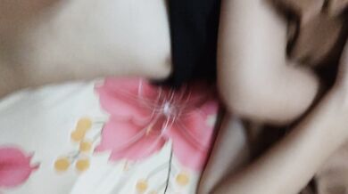 ベトナムカップルがラブホでノーコン3P