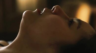 ジソユンのへそ