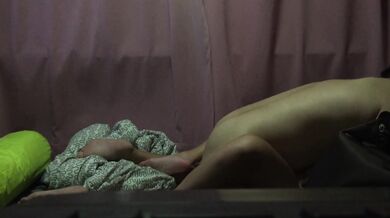 シンガポールのカップルが自宅で撮影したセックス動画