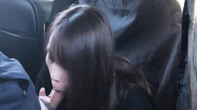 Girl Giving a Blowjob in the Car