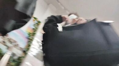 嘗試拍到同學內褲