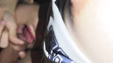 邊自慰邊口交 1