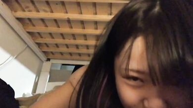 日本兔牙高中妹宿舍自慰3