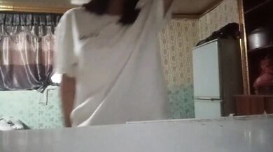 巨乳眼鏡娘セクシーダンス